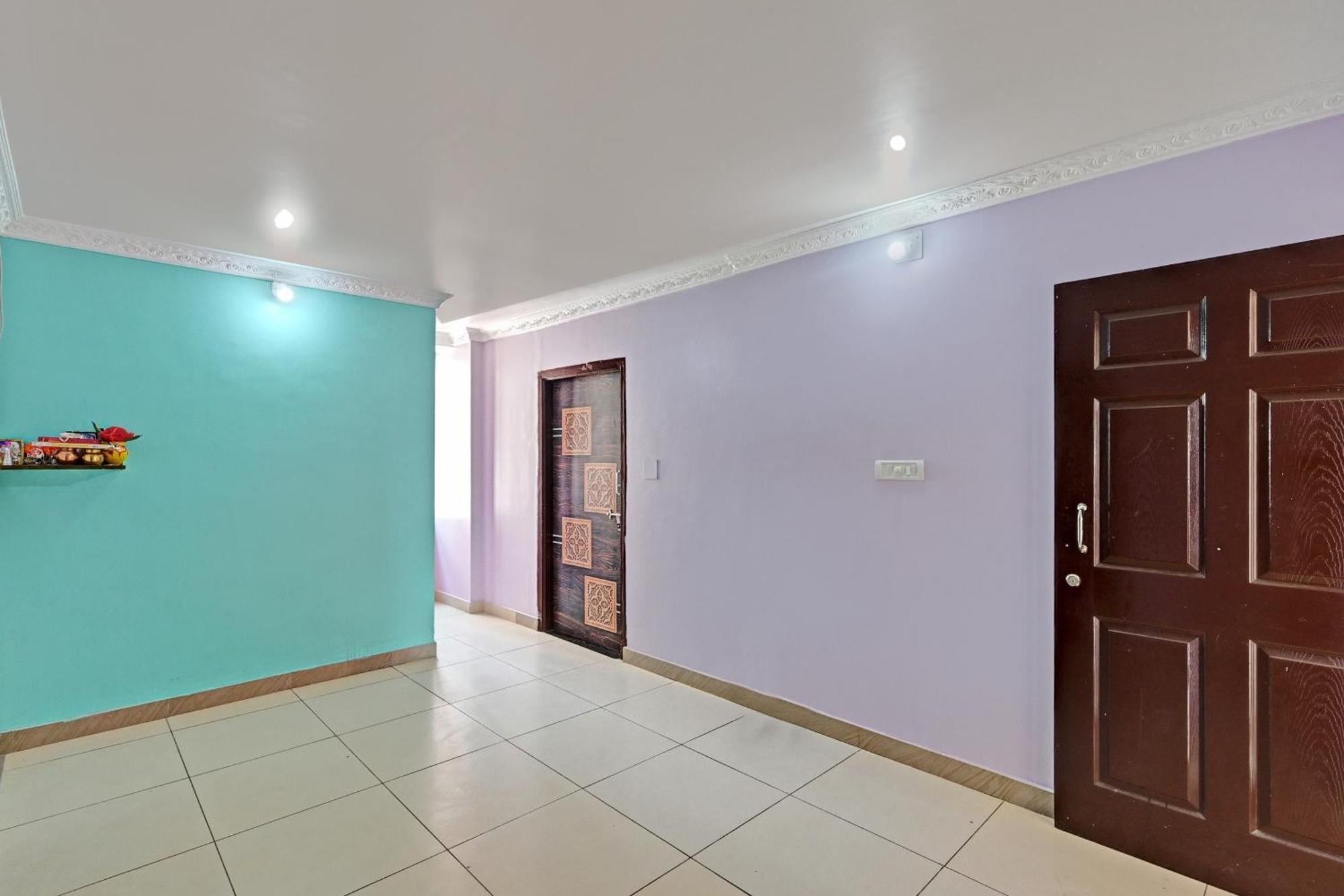 Hotel O Hi5 Days Inn Premium Μπουμπάνεσβαρ Δωμάτιο φωτογραφία