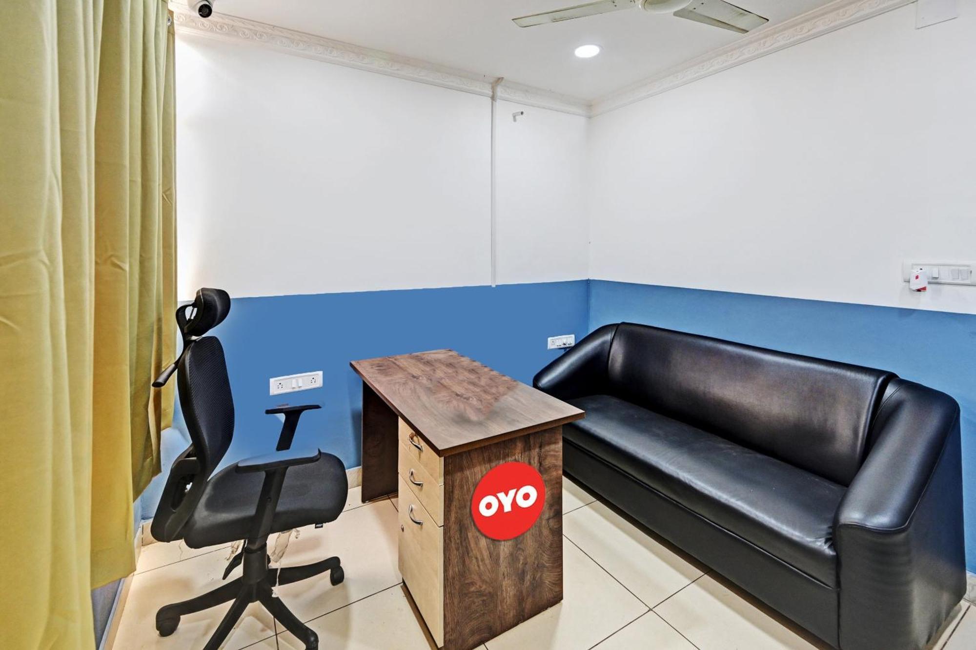 Hotel O Hi5 Days Inn Premium Μπουμπάνεσβαρ Εξωτερικό φωτογραφία